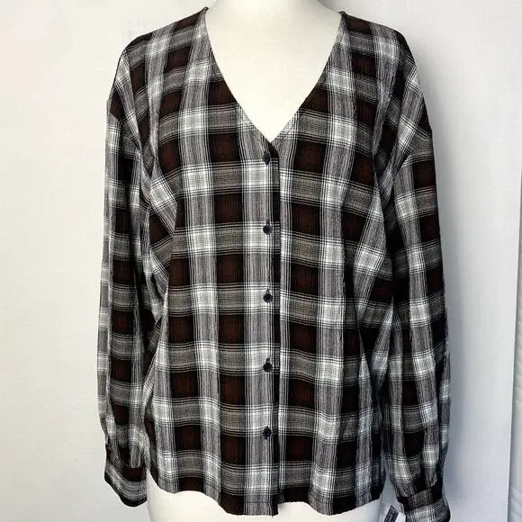 Treasure & Bond Plaid V Neck Button Up Long Sleeved Red White & Brown Boho Shirt - Picture 6 of 7